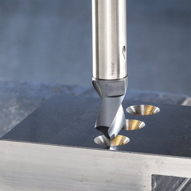 MASTERED HOLEMAKING : ISCAR's invention of the MULTI-MASTER tool line has had a significant impact on the world of cutting tools at the turn of the last century